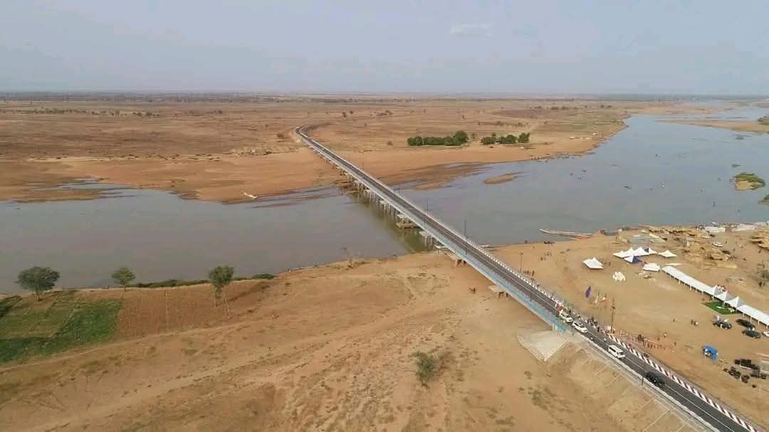 Logone: Le Cameroun et le Tchad inaugurent un Pont pour leur avenir Commun.