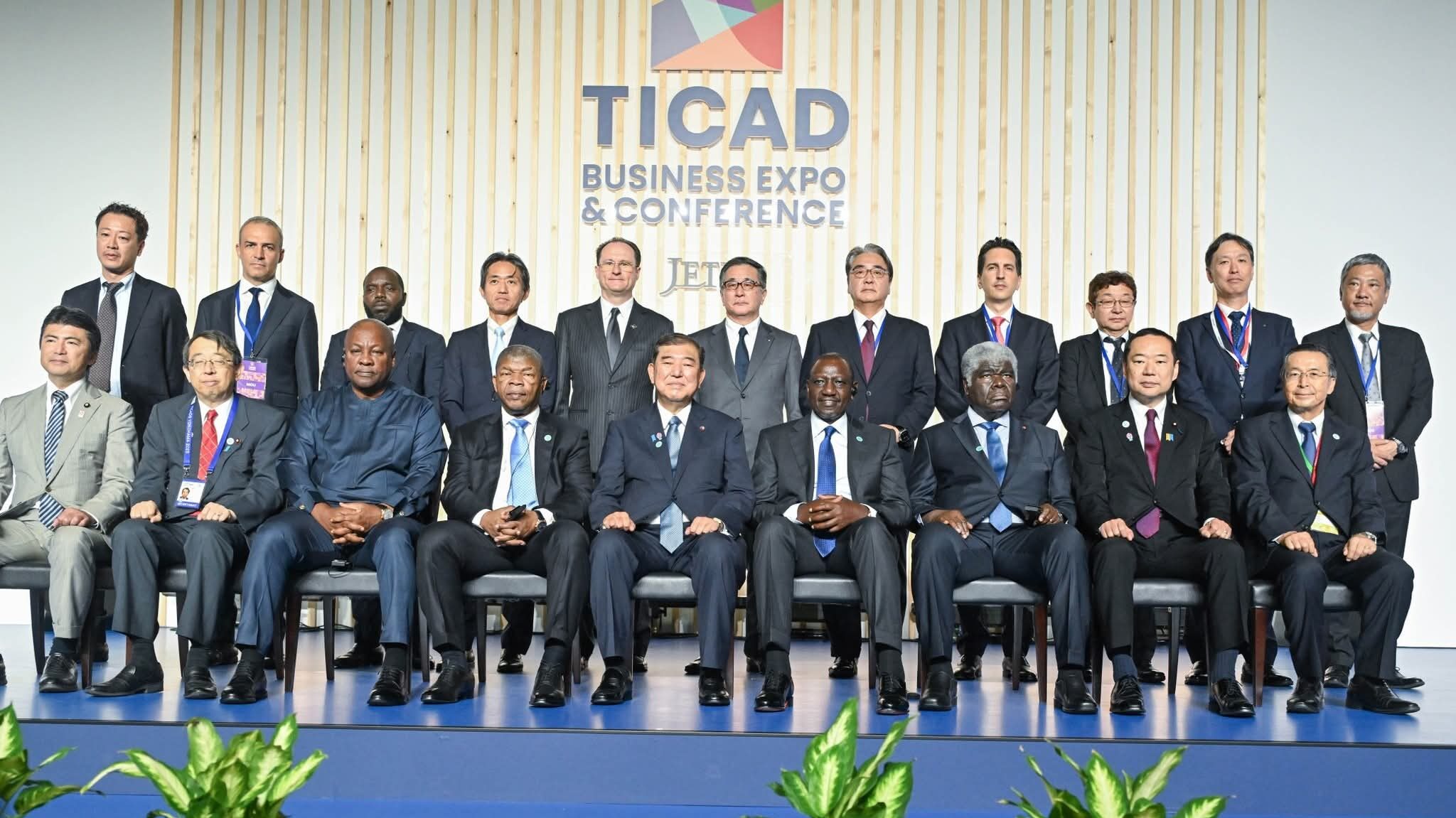 TICAD 9 : le Premier Ministre Ivoirien Robert Beugré Mambé signe plusieurs accords dans des secteurs stratégiques.