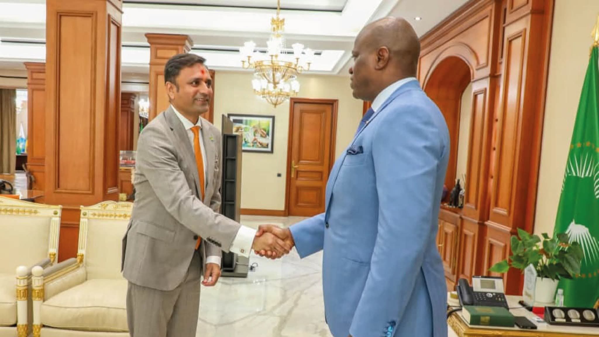 Gabon/ Gestion des déchets : Le Patron de Golden Swan reçu par le Chef de l’État