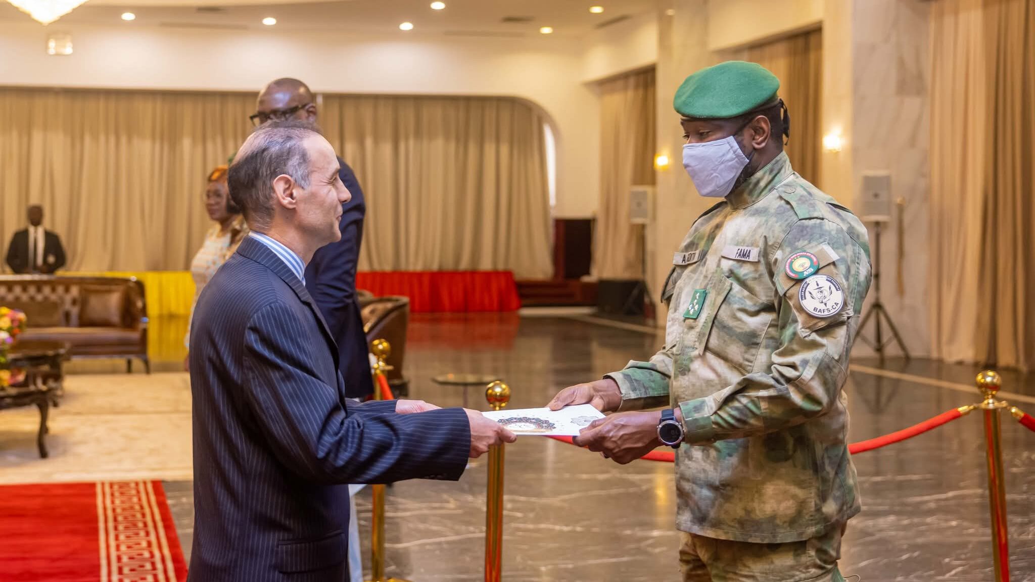 Mali: Cérémonie de présentation des Lettres de Créance au Palais de Koulouba.