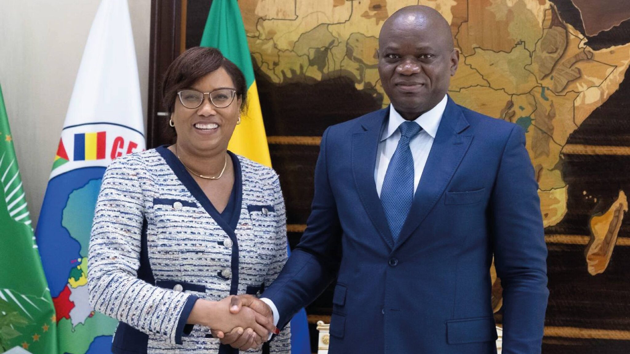 Gabon: Les ambassadeurs de Cuba , USA et UA reçus par le Chef de l’Etat.